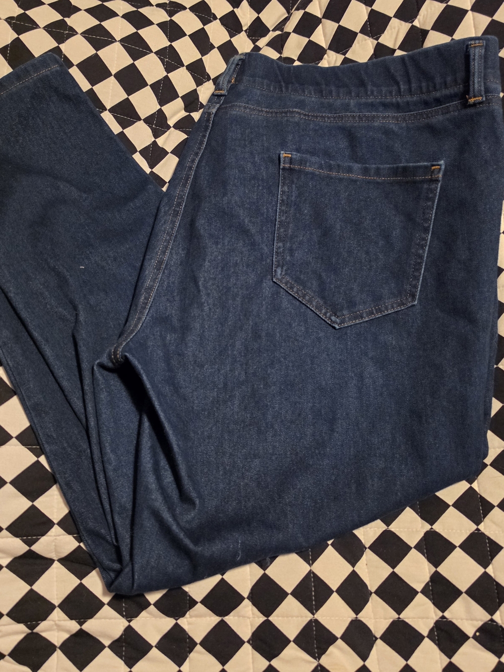 Amazon Essentials Dark Blue Women’s Jeggings - Classic Pocket Style